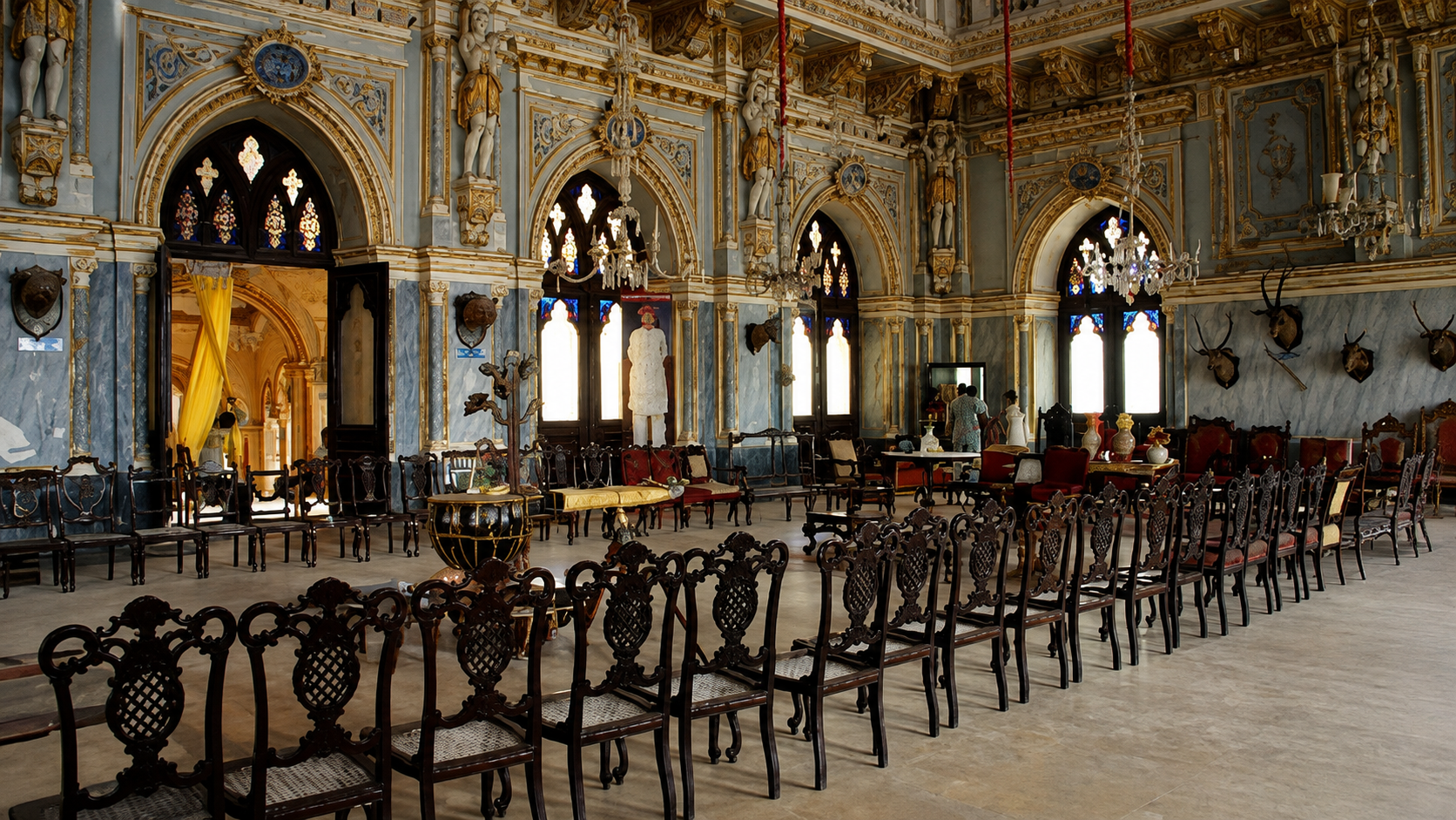 Aina Mahal, heritage in Bhuj, Kutch. Taxi from Bhuj by Kutch Cab Service